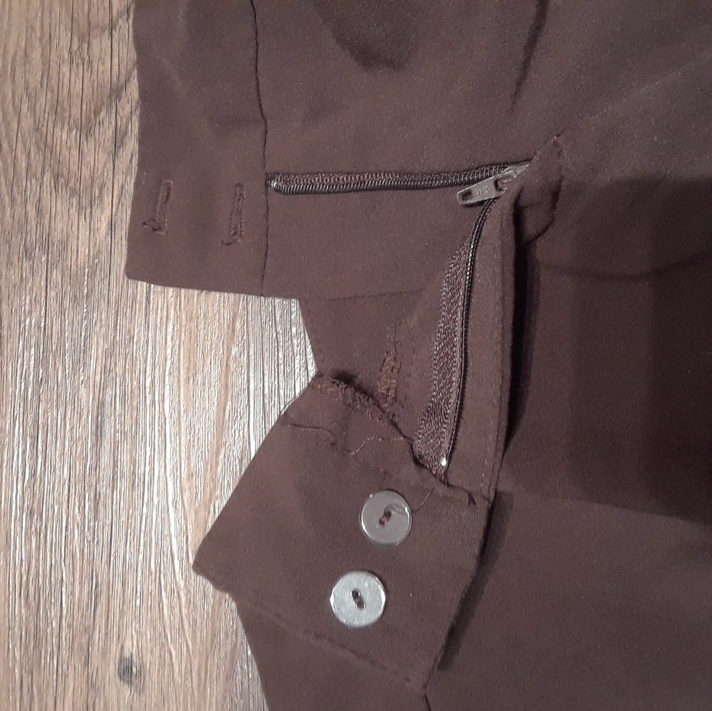 Tempted Brown Short Dress Pants - Picture 4 of 5